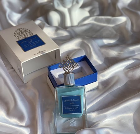 المسك الأزرق الملكي من أرض الخليج