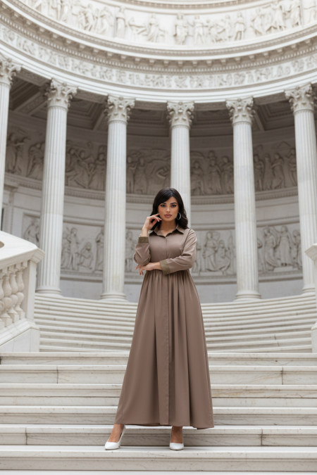 عباي خليجية بثلاث ألوان